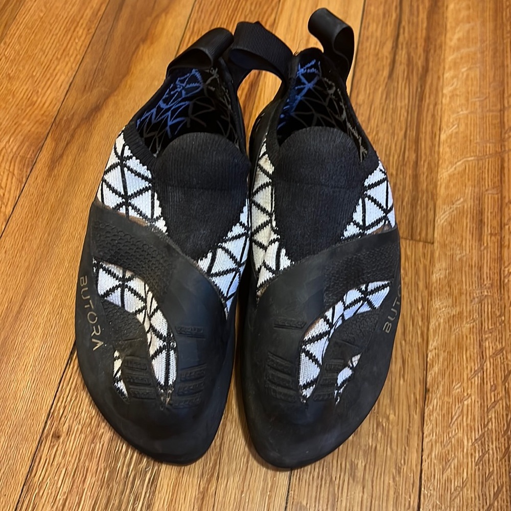 Butora Sensa climbing shoes